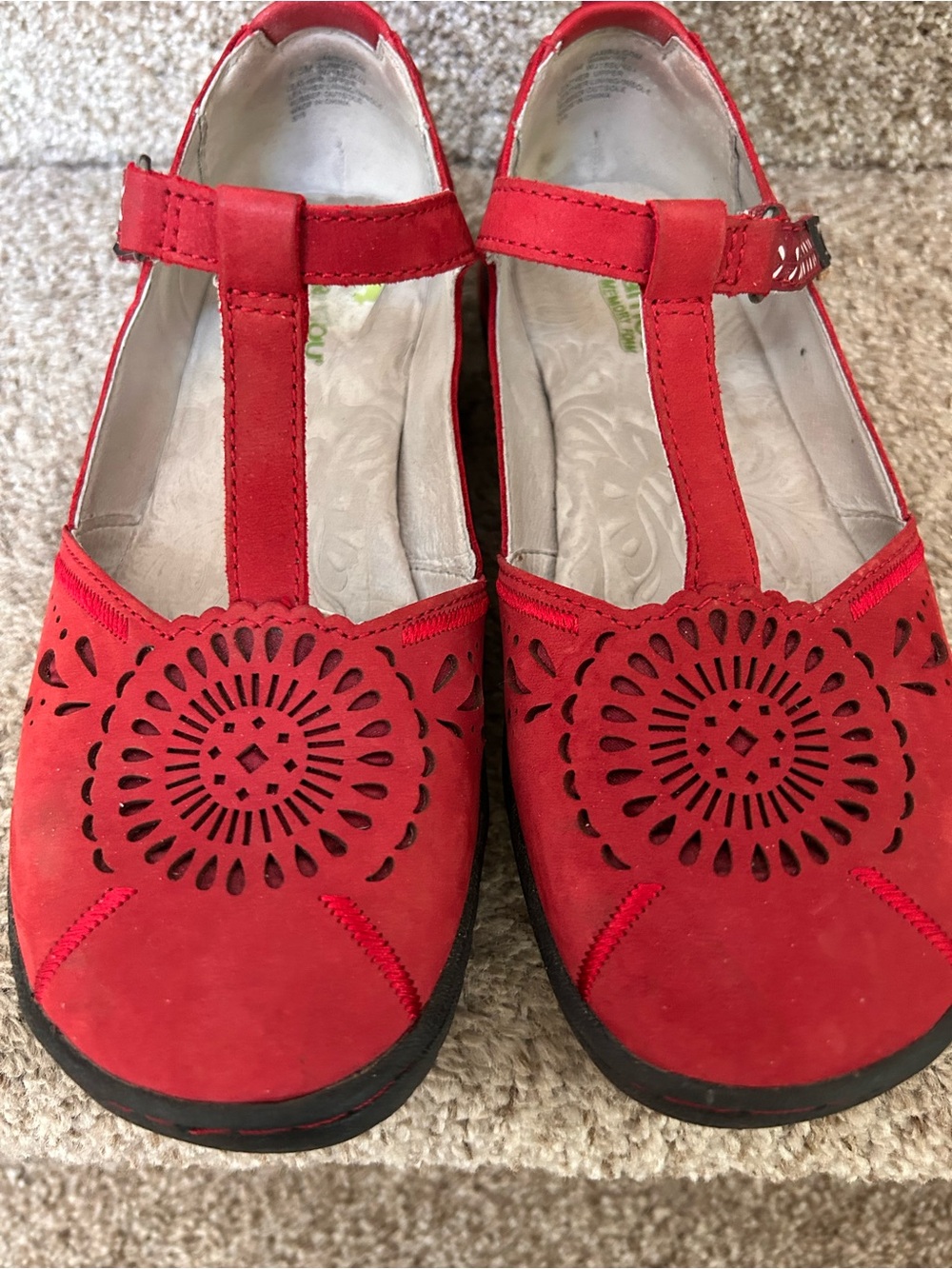 Jambu Sunkist Mary Jane Flats Sandals. Die cut leather. Red. Comfort. Travel. - Picture 2 of 7